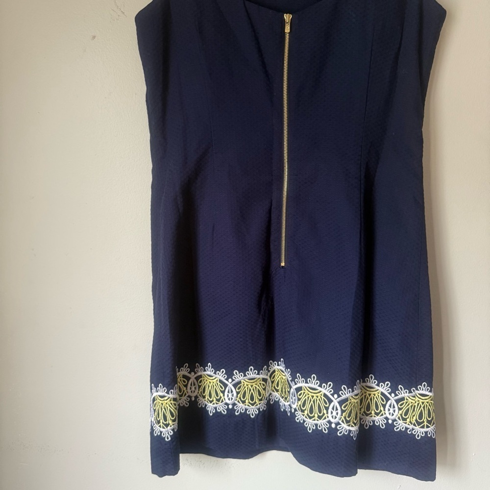 Lilly Pulitzer Delia True Navy Catch A Ray Embroidered Shift Dress - Picture 5 of 7